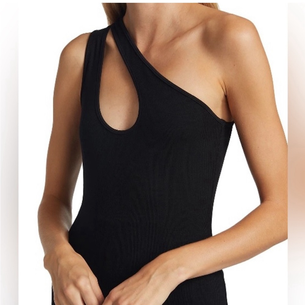 NWOT Bailey 44 Cutout One Shoulder Tank